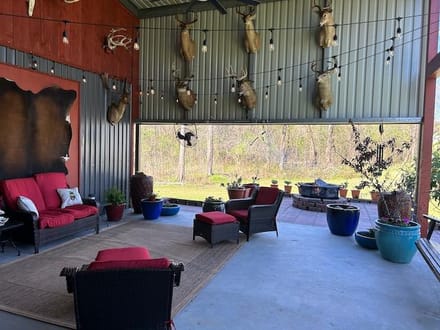 Buck Bayou Hunting Lodge, St Landry, LA, +/-1280ac